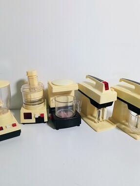 Vintage 1982 80s Alps Toy Battery Operated Kids Toy Kitchen Appliances
